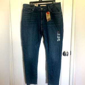 NWT Levi’s 711 Skinny mid rise jeans size 18W